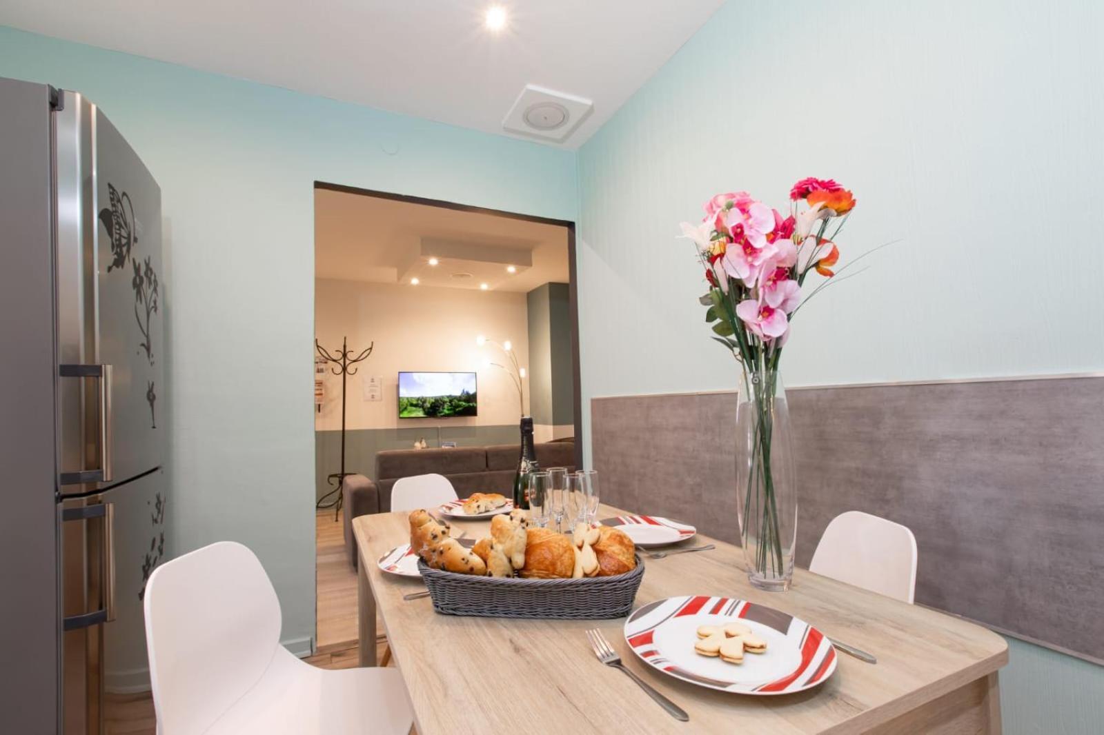Apartament Evasion St Joseph Odysalis - Lit King Size - Parking - Proche Centre Colmar Zewnętrze zdjęcie